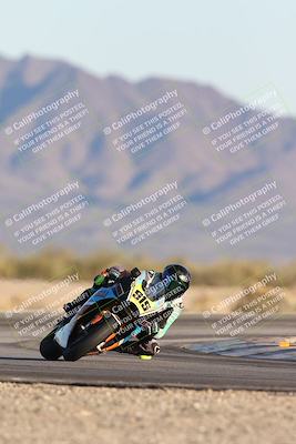 media/Dec-07-2025-CVMA (Sun) [[3e7d2de5dc]]/Race 17-Amateur Formula Middleweight/